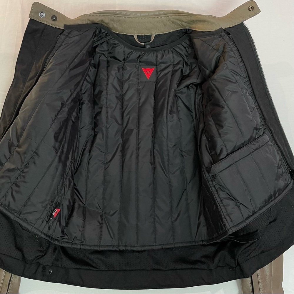 Dainese bike jacket - Picture 4 of 5